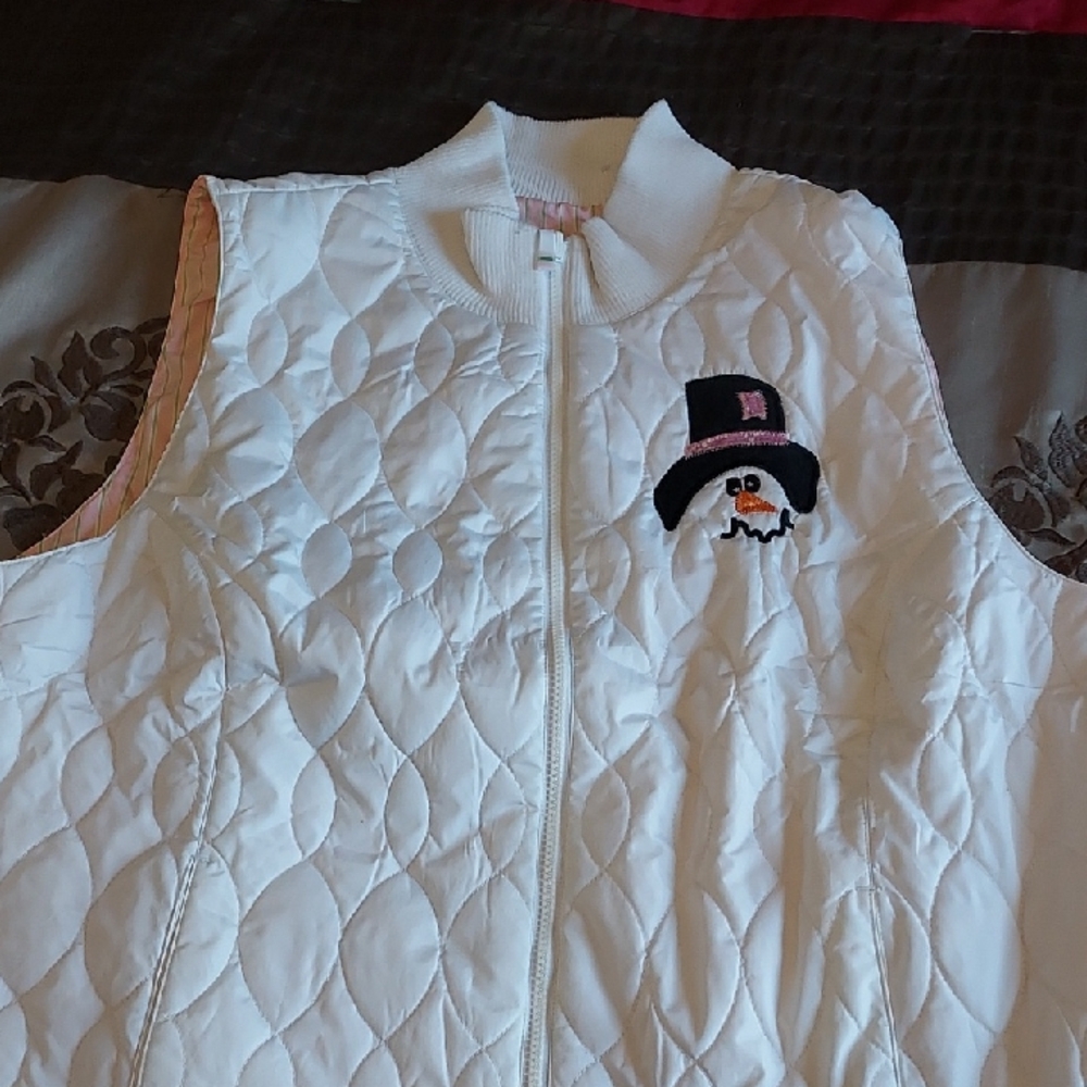 White Quilted Vest with Snowman Embroidery